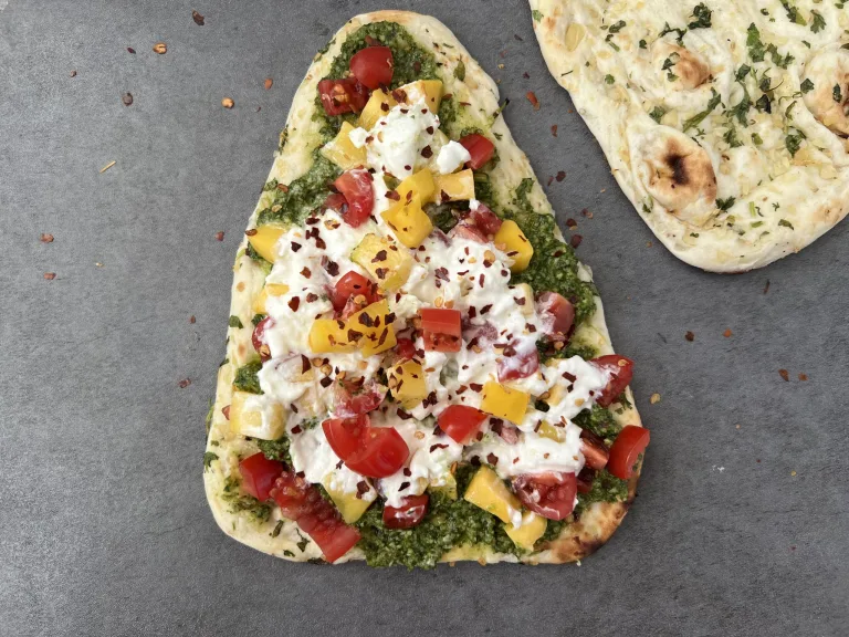 Naan Burrata Pizza with Mango & Cilantro Pesto | Easy Indian Fusion Flatbread